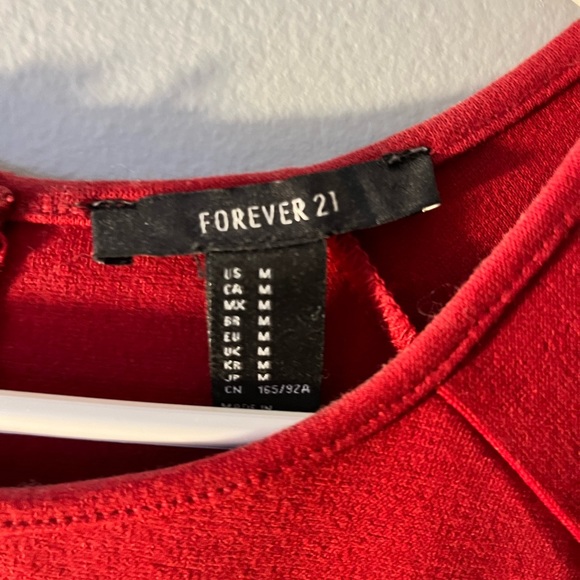 Little red dress - Picture 1 of 5